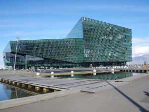 Koncertní hala Harpa v islandském Reykjavíku, zdroj: pixabay.com
