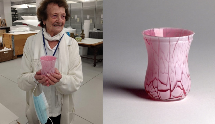 Muzeum předalo příbuzné oběti holokaustu předmět zabavený nacisty