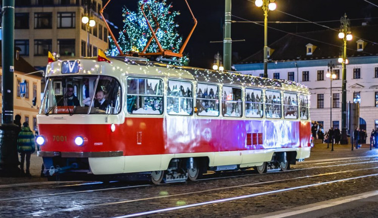 FOTOGRAF ODVEDLE SEDLECKA