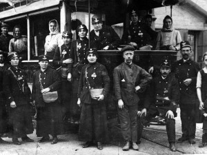 FOTO: V pražském dopravním podniku pracují ženy již 105 let. Za první světové války nahradily muže, kteří museli narukovat na frontu