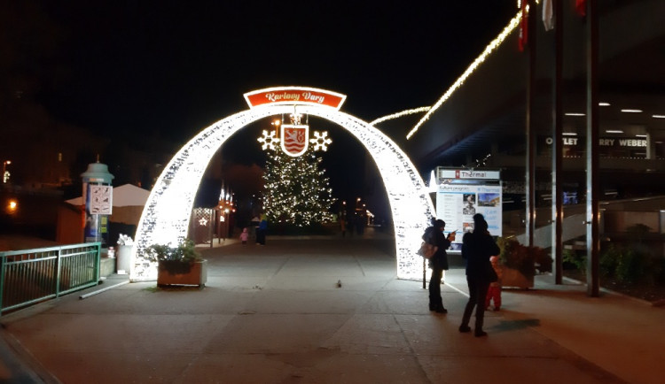 Vánoční trhy začnou v Karlových Varech v sobotu, budou bez kulturního programu