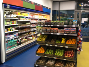 FOTO: Žabka otevřela první prodejnu v administrativní budově. Je na pražském Chodově