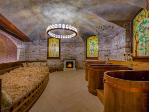 Originální vánoční dárek, který udělá radost? Voucher do revolučního pivního wellness SPA BEERLAND PRAHA