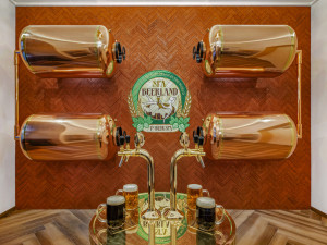 Originální vánoční dárek, který udělá radost? Voucher do revolučního pivního wellness SPA BEERLAND PRAHA