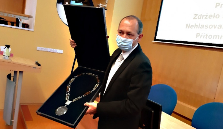 Hejtmanem Karlovarského kraje byl zvolen Petr Kulhánek