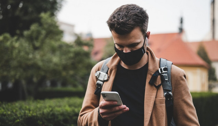 Přichází nová éra zdravotnictví. 5G přinese ordinaci do mobilu