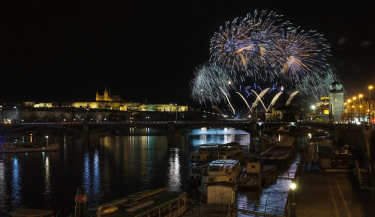 New Year's Eve in Prague.  Two people in handcuffs, ten lost dogs and violating the ban on pyrotechnics