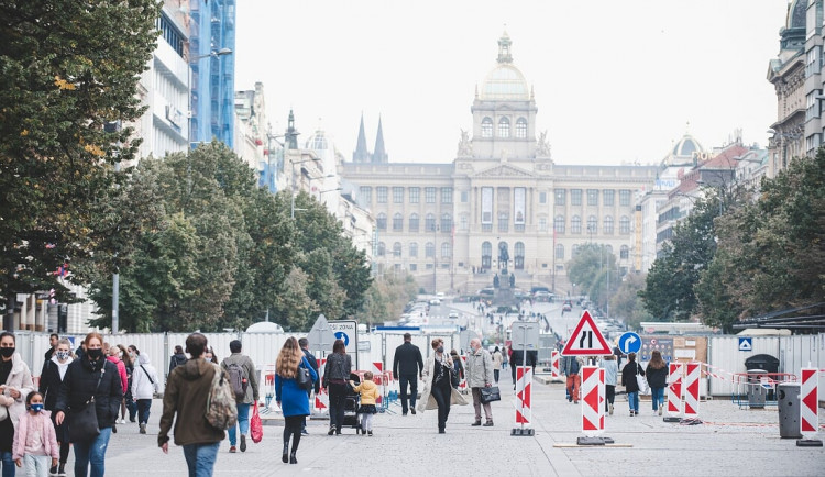 V Praze přibylo v sobotu 567 případů, PES třetí den na 90 bodech