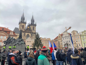 FOTO: V centru Prahy demonstrovaly tři tisíce lidí proti vládním opatřením