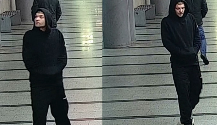 VIDEO: Muž pěstmi zaútočil na devadesátiletou seniorku