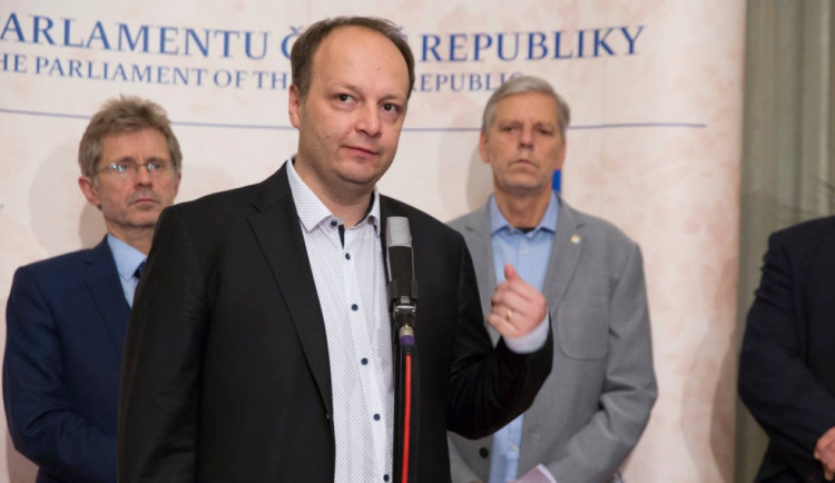 size4-16104960644115-124-vaclav-laska-o-postvavani-lidi-mocnymi-v4-i-korupci-za-babise-v-evrope-nevidane