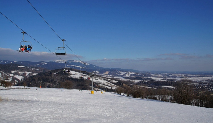 Provozovatelé žádají vládu o otevření skiareálů, ideálně od nadcházející soboty