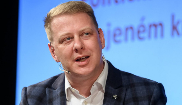 size4-16111615211416-2-glosa-cau-lidi-prave-jsem-vam-zdrazil-potraviny