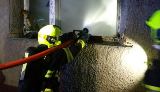 c8262063-0f5b-48b2-8cb7-3534a9546e16