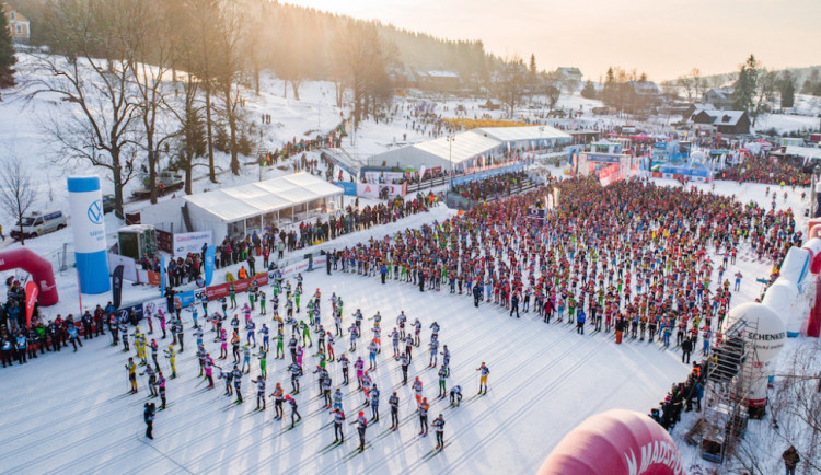 size4-16116534415153-103-potvrzeno-elita-padesatku-pojede-hobici-si-zrejme-zazavodi-individualne