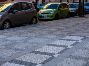 (C)2020 MARTIN KABAT