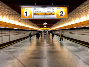 FOTO: Metro Palmovka se dočkalo nové navigace pro cestující