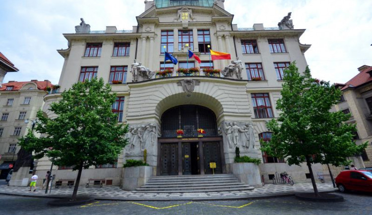 Pražský magistrát rozšíří své úřední hodiny až od středy 17. února