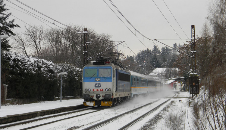 Mezi Prahou a Berounem je omezen provoz vlaků. Omezení bude trvat pět až šest týdnů