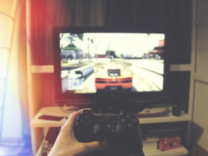 Hraní videoher je prospěšné, dokazuje výzkum
