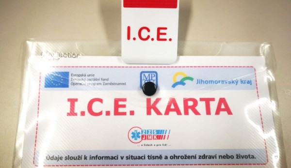 Už víc než dva roky lidem pomáhá seniorská obálka. A stále se rozšiřuje