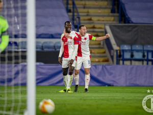 Slavia postupuje do dalšího kola Evropské ligy! Sešívaní porazili Leicester na jeho hřišti 2:0