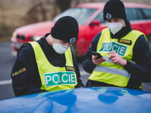 Problémy zatím nejsou, lidé jsou shovívaví, říká policejní mluvčí po prvním dni kontrol