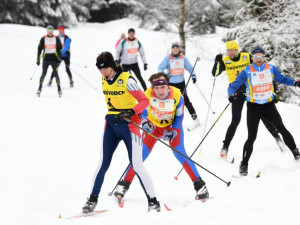 Třetina startovného na Virtuální ČEZ SkiTour vybaví díky Hervisu na zimu nevidomé účastníky