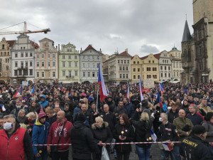 Na nedělní demonstrace v Praze budou dohlížet stovky policistů