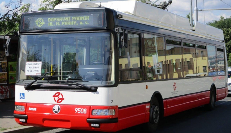Dvě nové trolejbusové linky propojí Prahu se Středočeským krajem