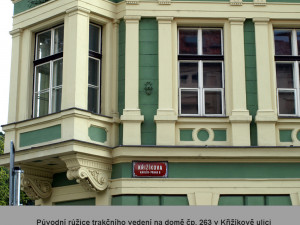 Elektrické tramvaje v Praze brázdí Prahu již 125 let. Nejstarší úsek je mezi zastávkami Urxova a Balabenka