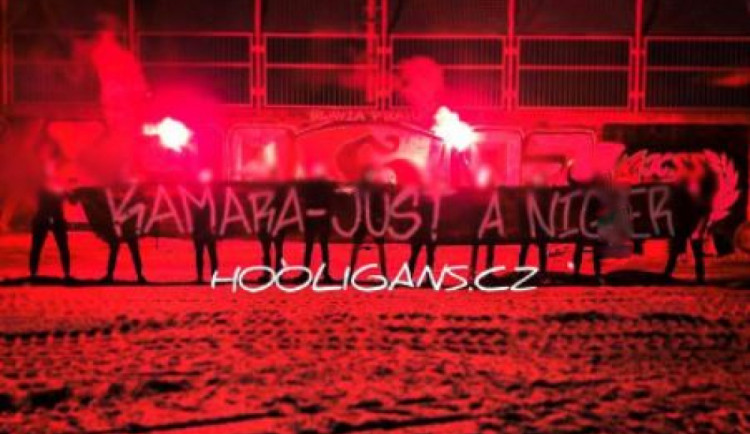 Kamara - just a nig*er! Slavia řeší exces radikálů, kteří se vydávají za ultras klubu