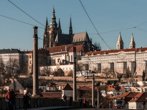 Plošné kontroly na Pražském hradě končí. V pátek budou zpřístupněny hradní zahrady