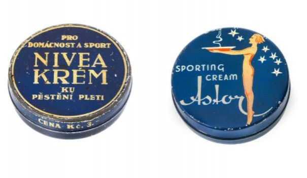 Online retro výstava Krása na prodej: co jste doma měli taky?