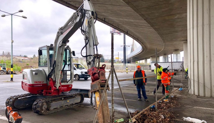 Stavba tramvajové smyčky Zahradní Město byla zahájena. Hotovo bude v září