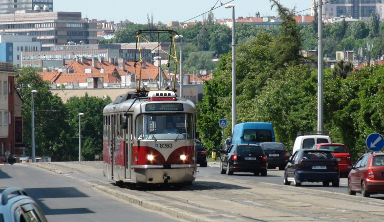 Do ulic Prahy se od června vrátí tramvaj číslo 19. Cestující sveze třeba po nové trati na Pankrác