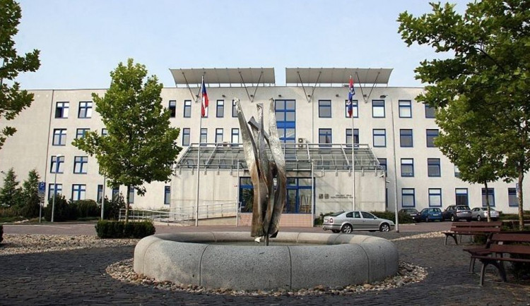 Velvyslanci evropské sedmadvacítky se potkají v Karlovarském kraji