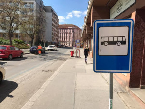 Koněvova ulice na Žižkově je ode dneška uzavřena. Omezení potrvá července