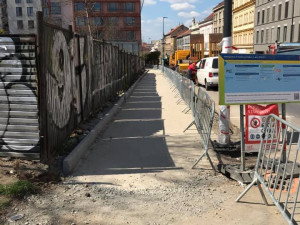 Koněvova ulice na Žižkově je ode dneška uzavřena. Omezení potrvá července