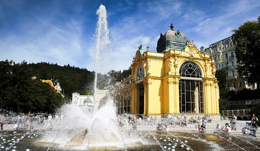 Zahájení lázeňské sezony bude on-line, na mši se přijímají rezervace