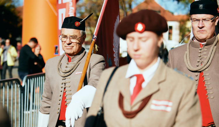 Oslavujte během! Sokolský běh republiky spouští registrace do desítek závodů. Vyberte si ten svůj