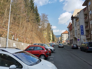 Lávka v Praze-Lipencích konečně dostane kameru. Díky výhře v soutěži Slepá místa