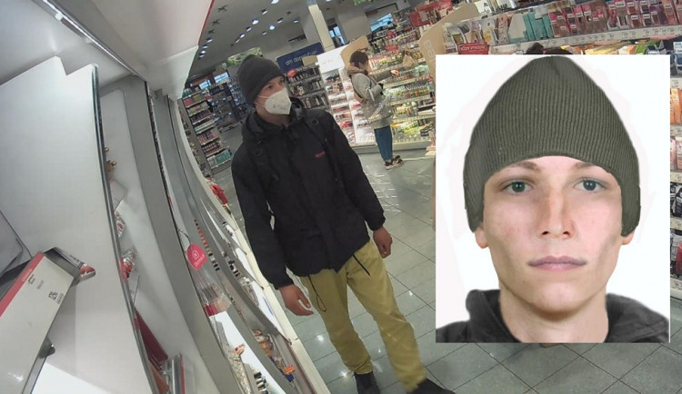 Zloděj s nožem v ruce ohrožoval v drogerii ochranku. Pomůžete ho najít?