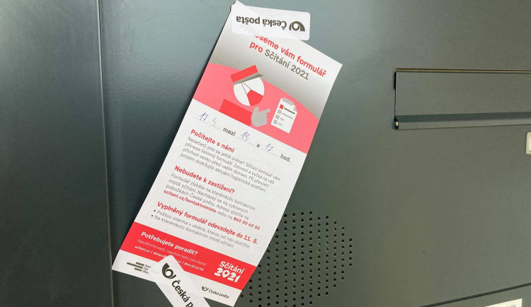 Na vyplnění papírového nebo elektronického sčítacího formuláře zbývá deset dní