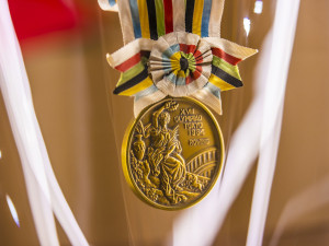 Nová výstava v Národním muzeu ukazuje olympijské Tokio včetně úspěchů Čáslavské