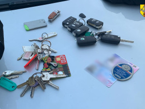 Celkem šest pachatelů zadrželi během jedné své směny pražští policisté