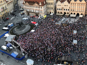 Hromadné akce sledování MS v hokeji letos Praha neuspořádá