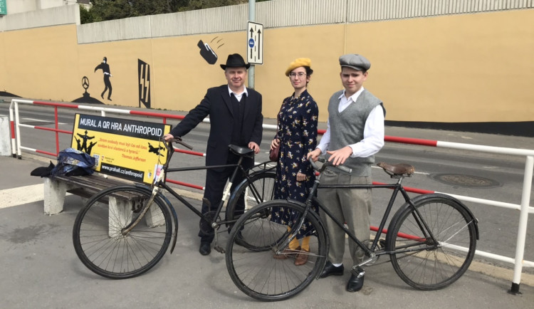 V Praze 8 dnes byla slavnostně zahájena QR hra Anthropoid. Radnice chce 27. květen jako významný den