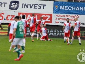 Slavia pokračuje ve šňůře neporazitelnosti. Sparta porazila Bohemku 2:1