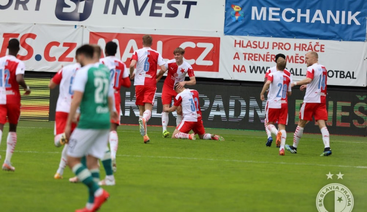 Slavia pokračuje ve šňůře neporazitelnosti. Sparta porazila Bohemku 2:1